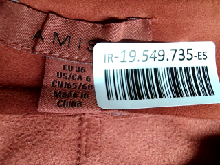 Jupe Amisu de la taille 36, de couleur rose