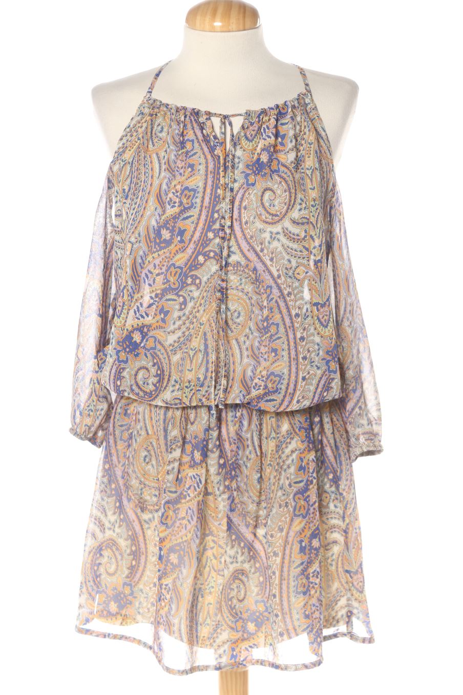 Robe de jour Stradivarius de la taille M, de couleur imprimés