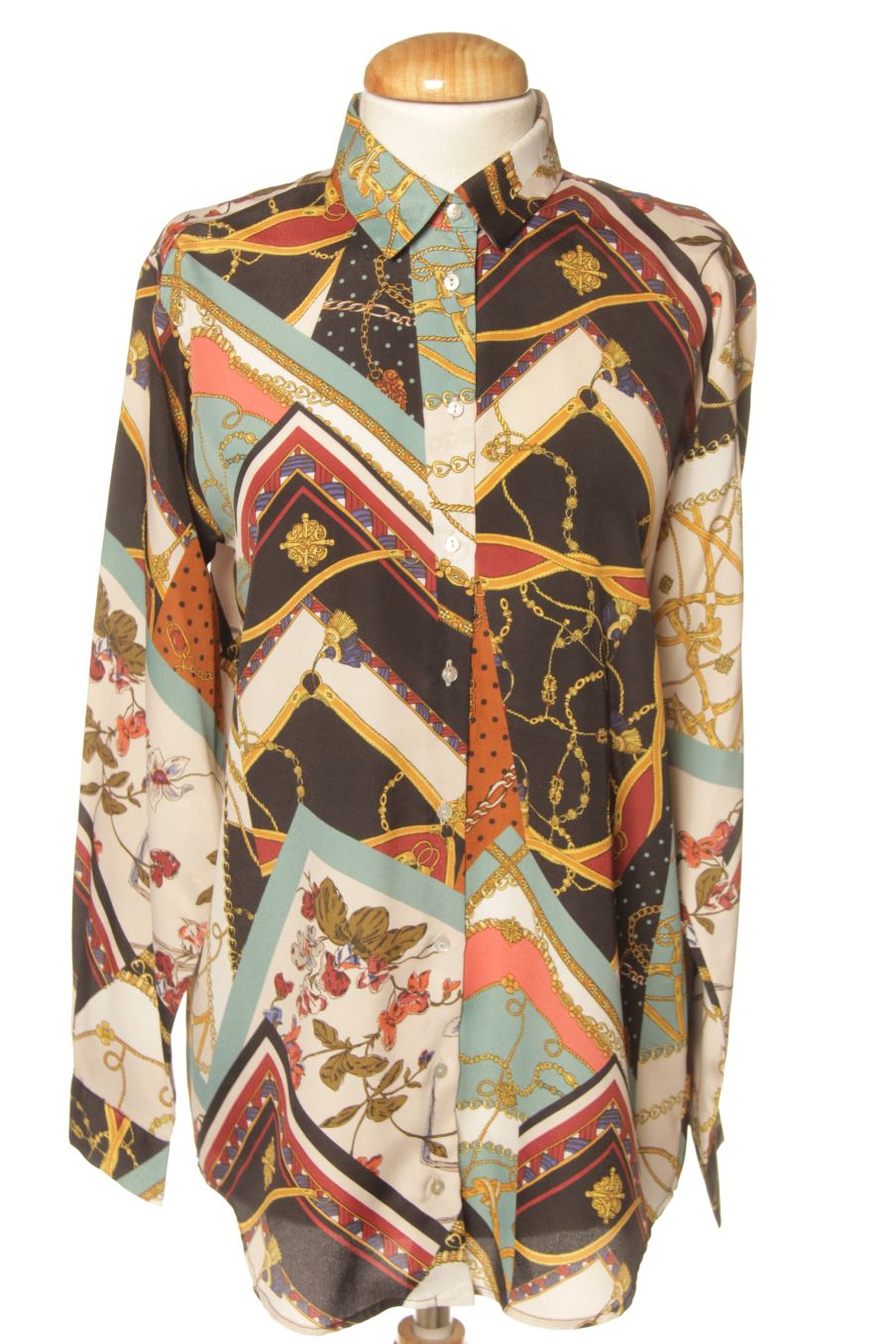 Chemise Zara de la taille S, de couleur imprimés