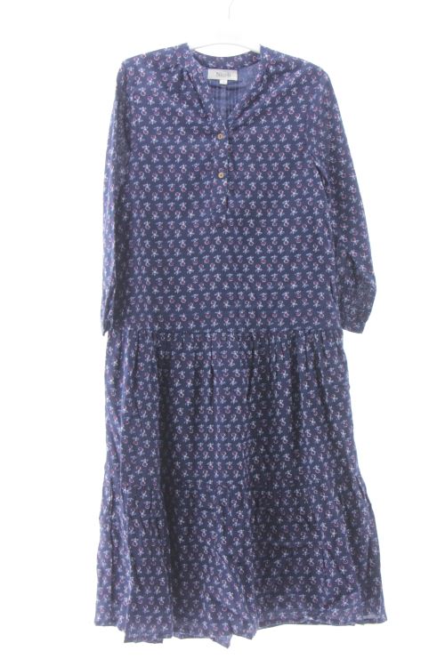 Aufwändiges Kleid