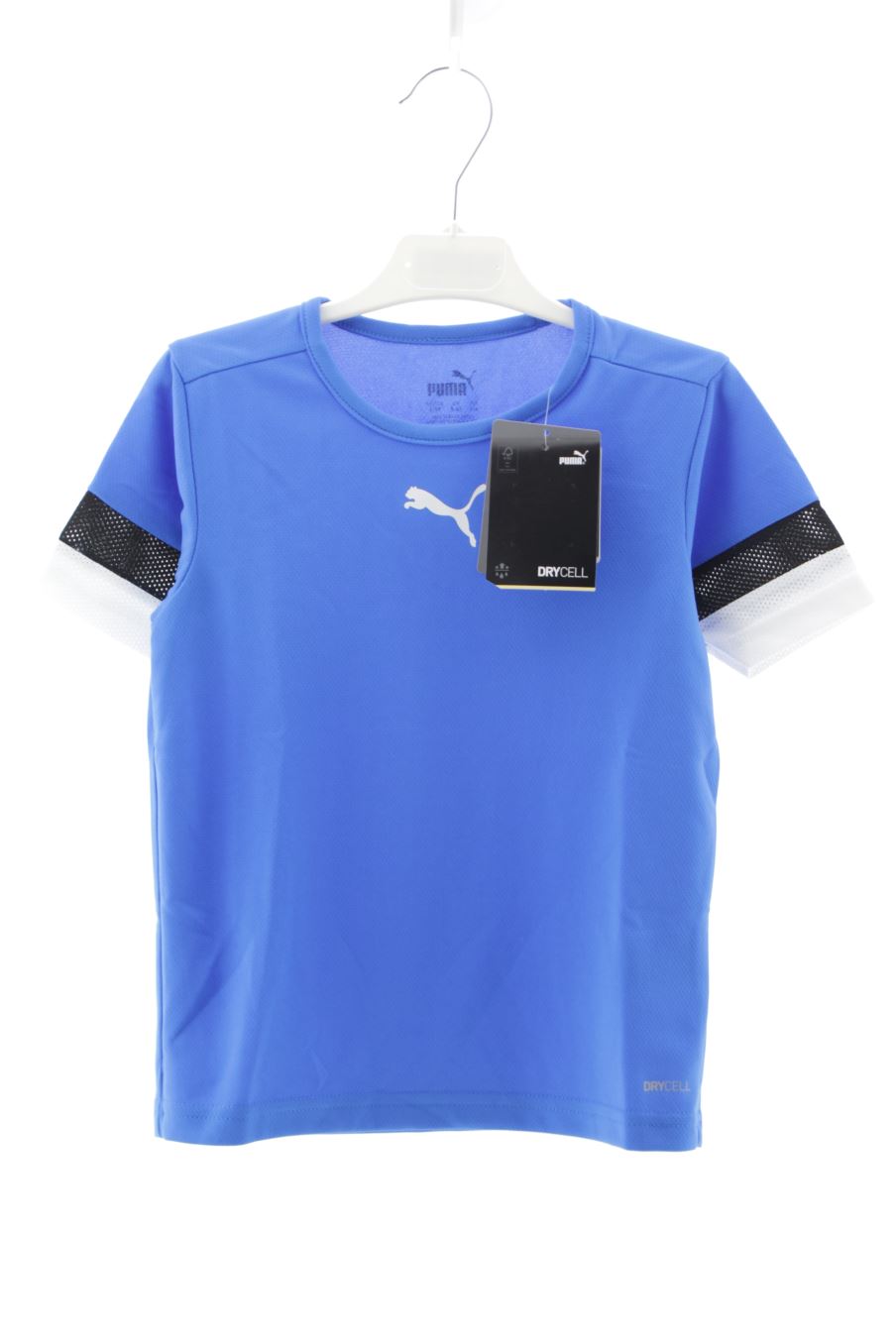 T-shirt Puma de la taille 5 ans avec une étiquette
