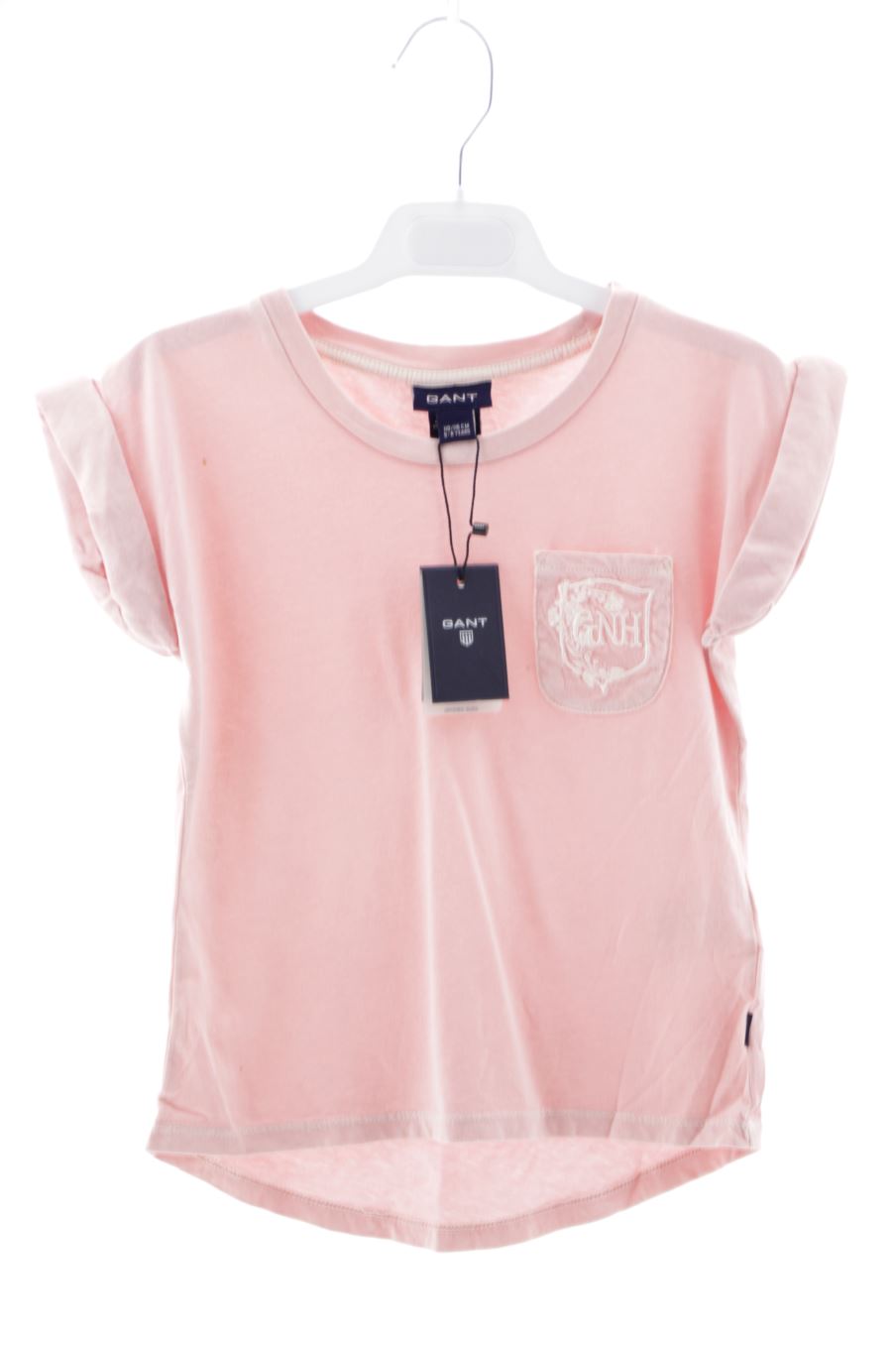T-shirt Gant de la taille 5 ans avec une étiquette