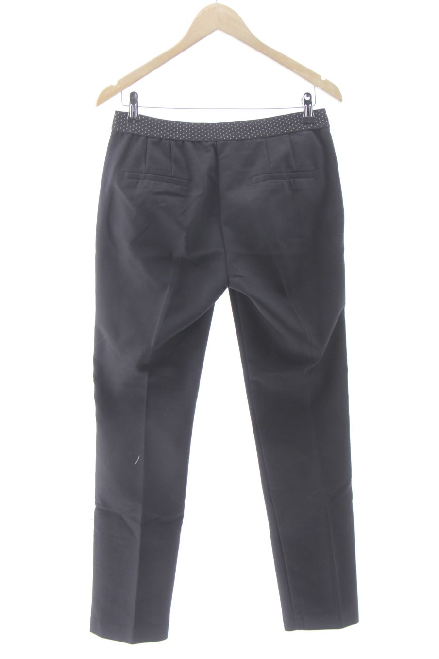 Pantalon Zara de la taille M, de couleur noir