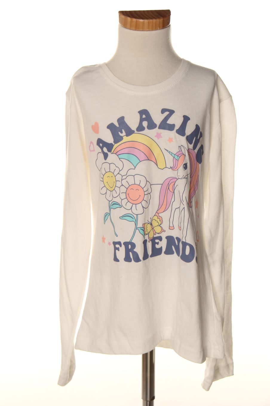 T-shirt manches longues Tessentials de la taille 9 ans avec une étiquette