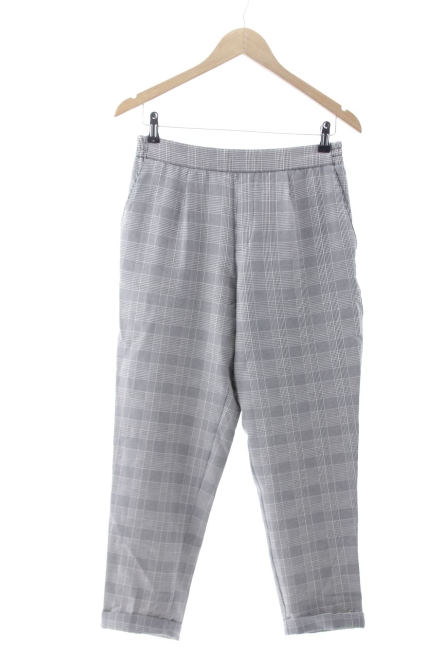 Pantalon Pull & Bear de la taille M, de couleur carreaux