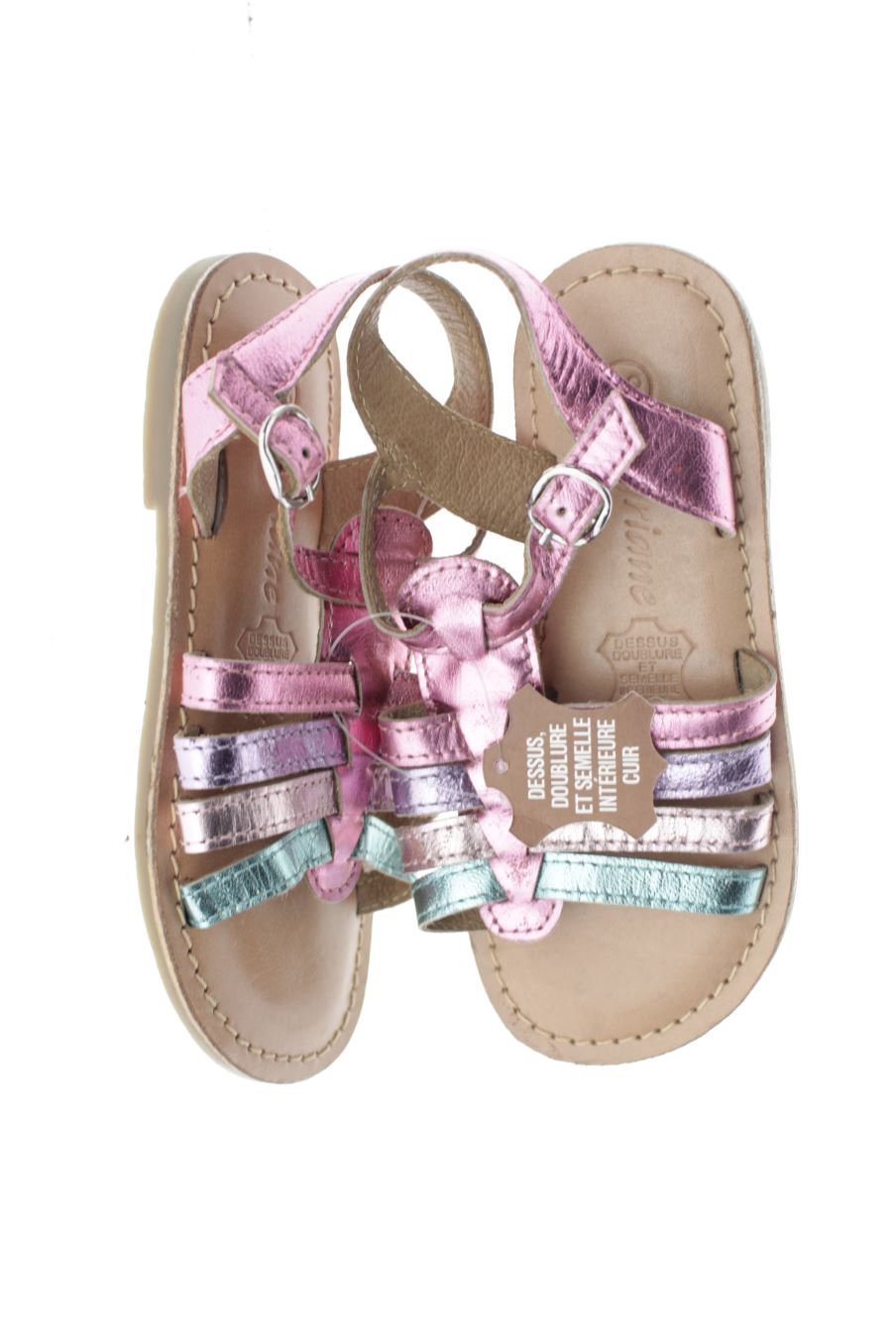 Sandalias de Cyriane de la talla 28 con etiqueta