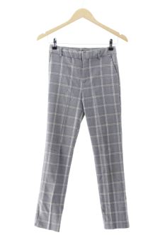 Pantaloni 34 Stradivarius, foto 1 di 2