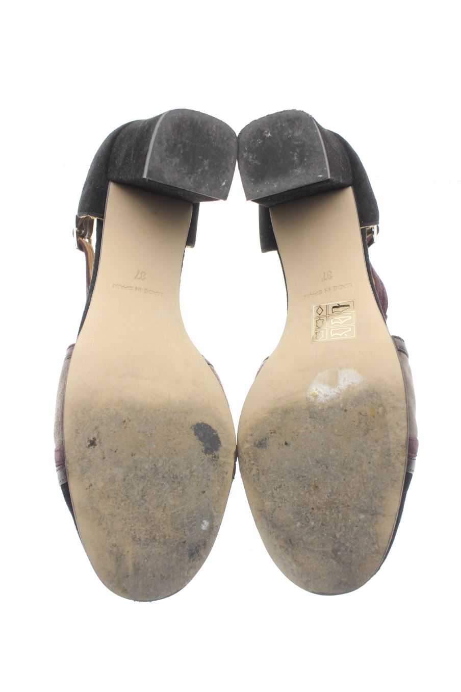 Sandalias tacon de Lesac de la talla 37, de color negro de