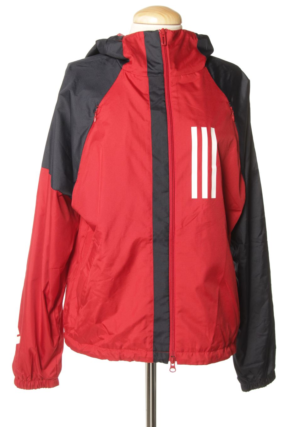 Sudadera de Adidas de la talla 38, de color rojo
