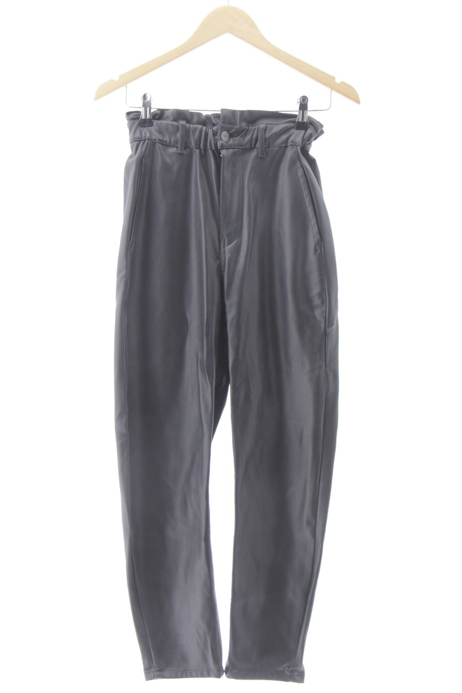 Pantalon Zara de la taille 32, de couleur noir de synthétique