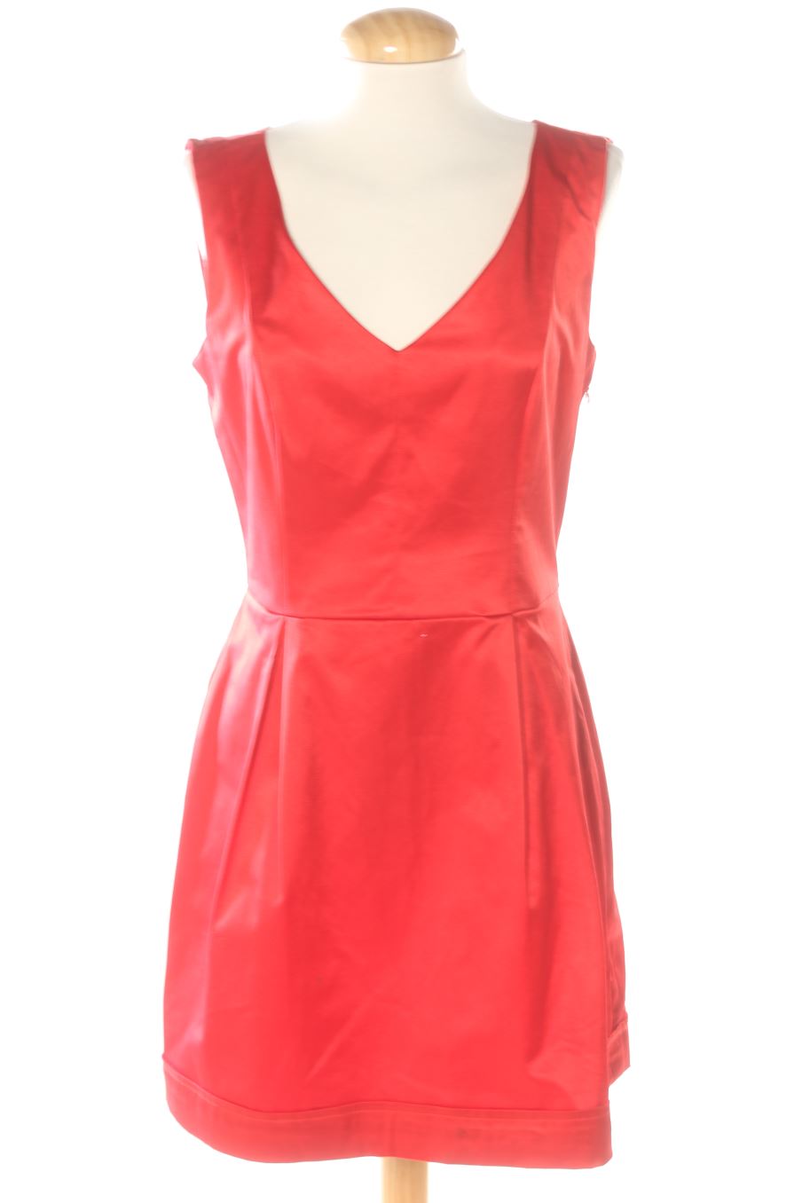 Vestido casual de SUITEBLANCO de la talla M, de color rojo