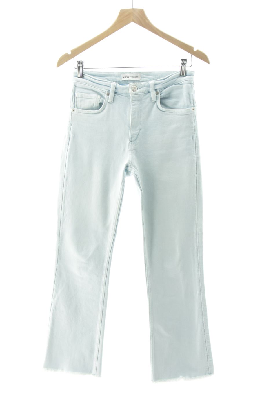 Jeans Zara de la taille 36, de couleur bleu de denim