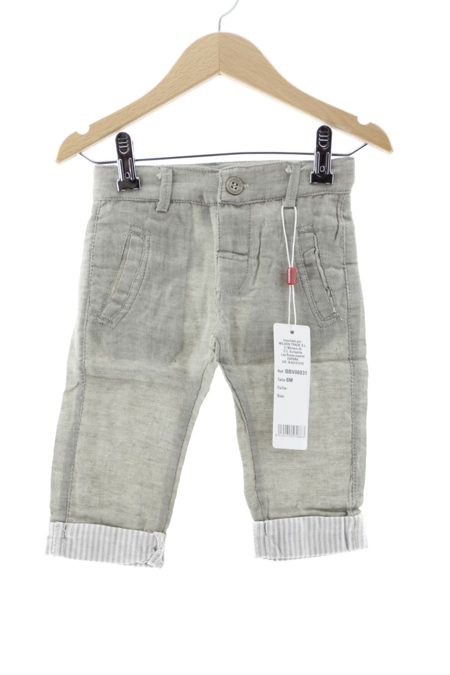 Pantalon Newness de la taille 6 mois avec une étiquette