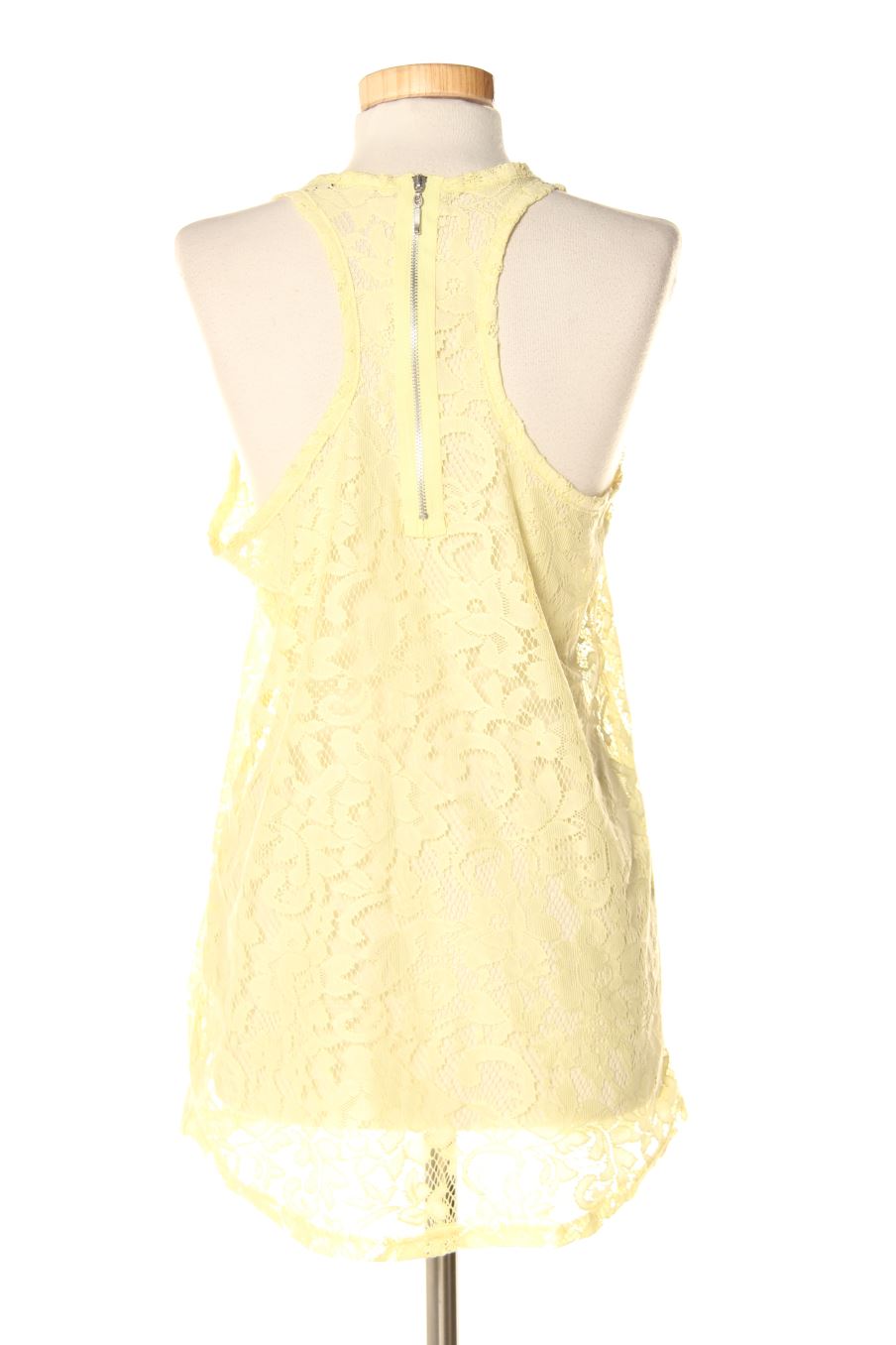 Top de PERCENTIL de la talla XL, de color amarillo
