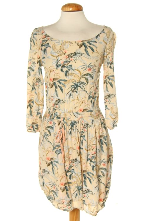 Einfaches Kleid