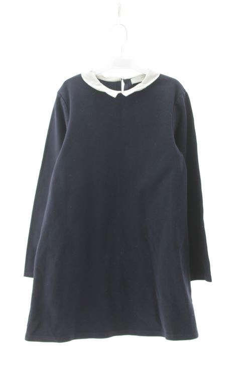 Aufwändiges Kleid