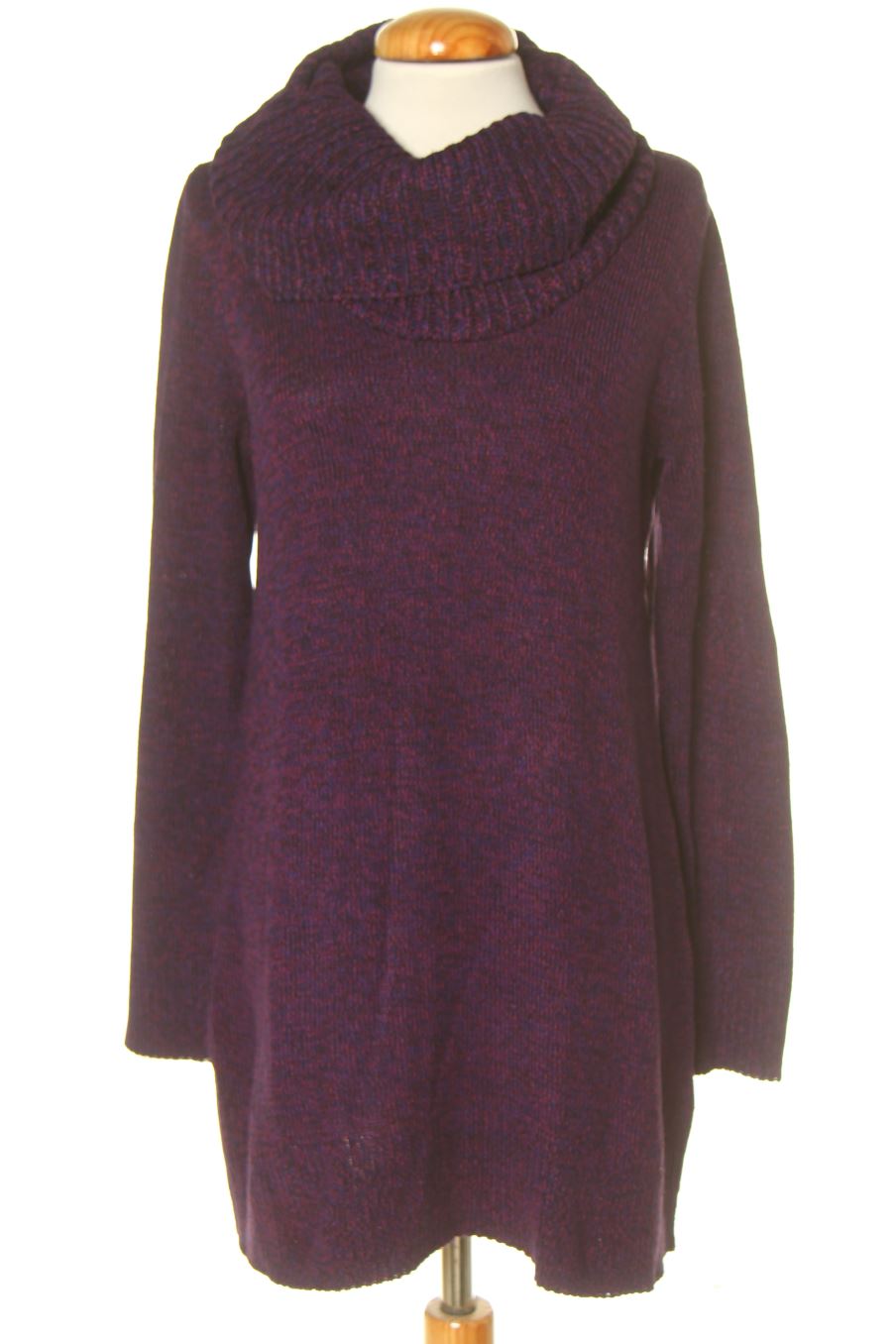 Pull H&M de la taille M, de couleur pourpre