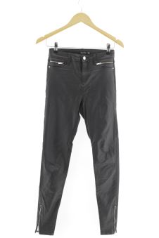 Jeans 34 Bershka, photo 1 sur 2