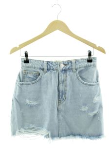 Gonna 36 Pull & Bear, foto 1 di 2