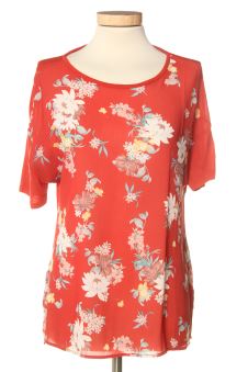 T-Shirt S Stradivarius, Foto 1 von 2