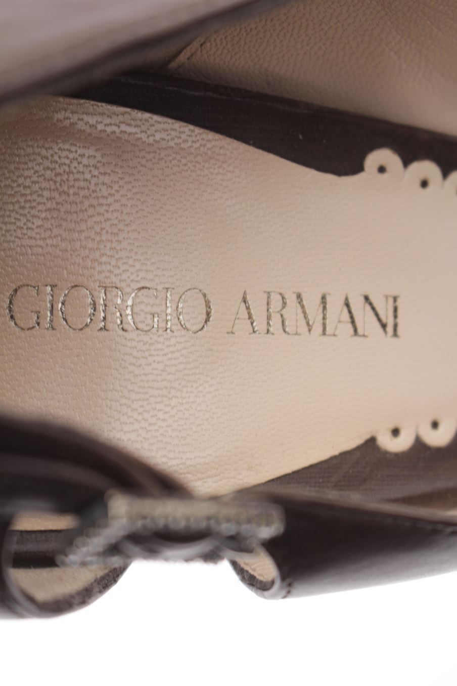 Zapatos de tacon de Giorgio Armani de la talla 39, de color marrón de