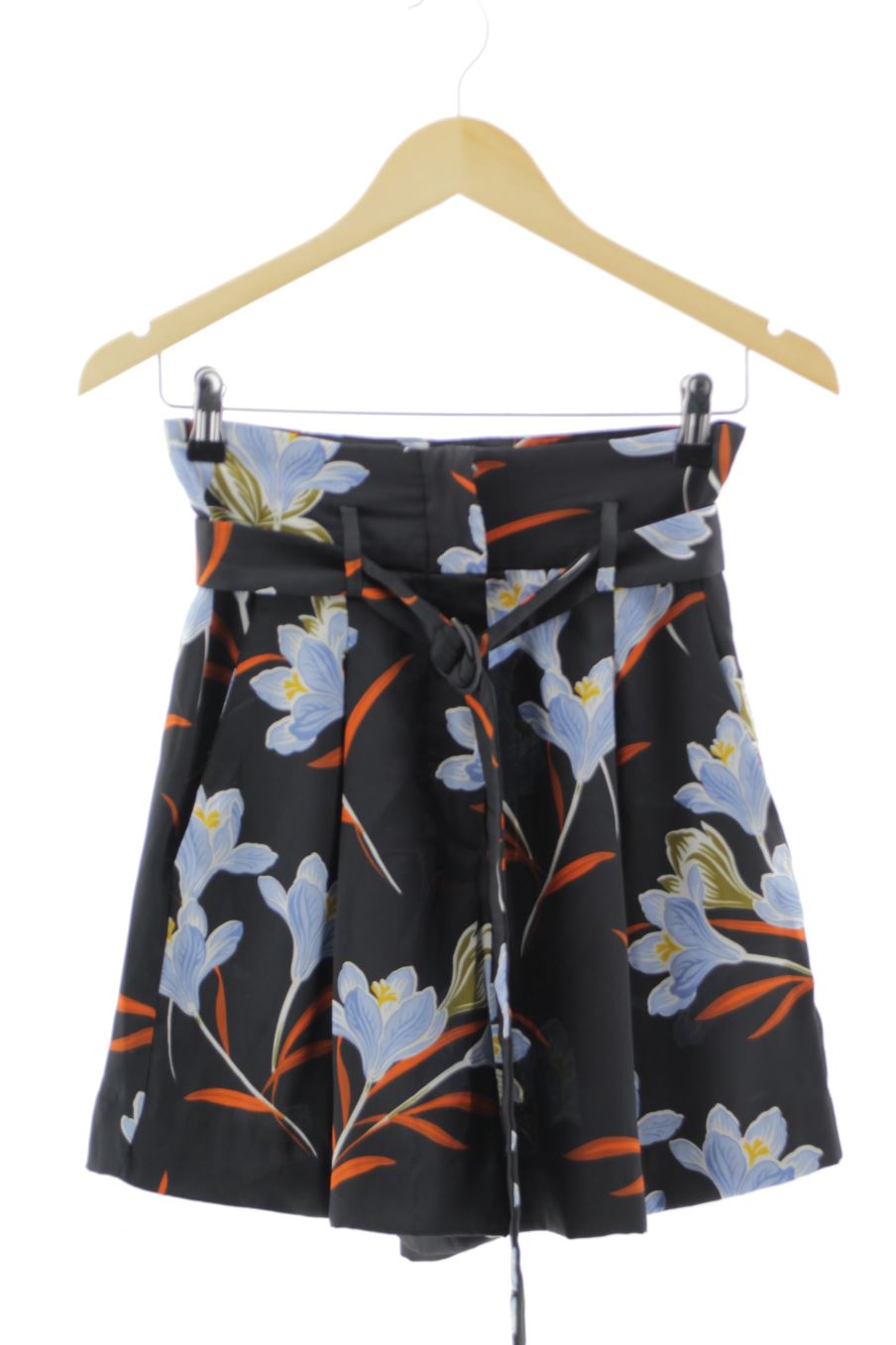 Shorts Mango de la taille XS, de couleur fleurs
