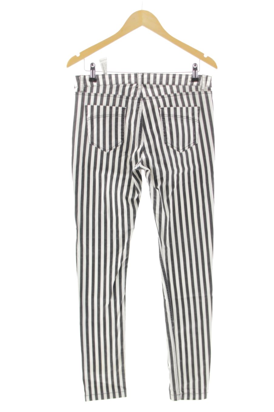 Vaqueros de Bershka de la talla 40, de color rayas de ropa vaquera