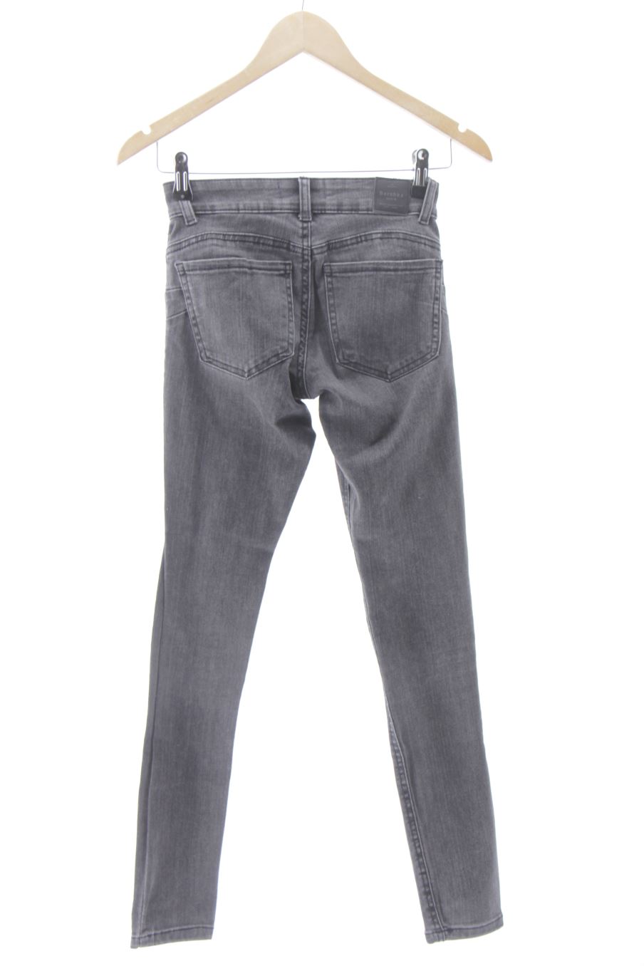Jeans Bershka de la taille 32, de couleur gris de denim