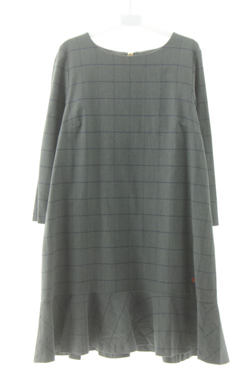 Aufwändiges Kleid