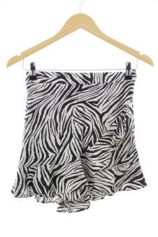 Shorts XS Zara, photo 1 sur 2