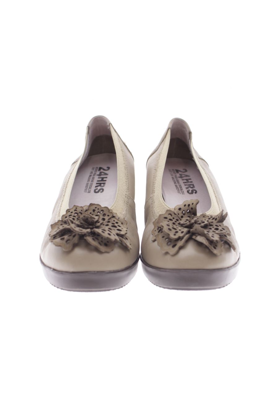 Zapatos planos de 24 HRS de la talla 37, de color beige de