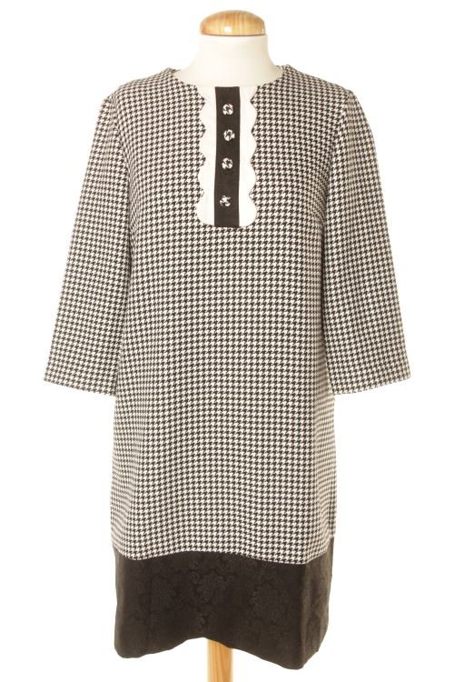 Einfaches Kleid