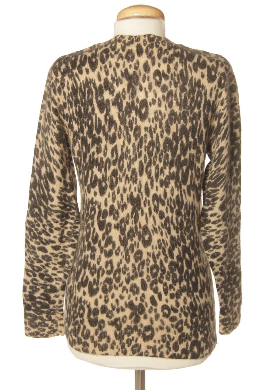 Pull H&M de la taille 38, de couleur animal print