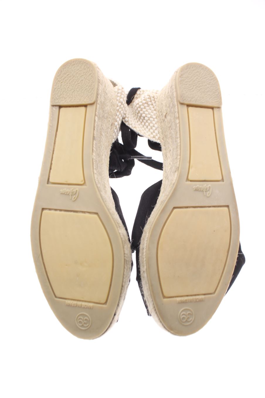 Sandalias tacon de Castañer de la talla 39, de color negro de