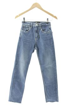 Jeans 32 Zara, photo 1 sur 2