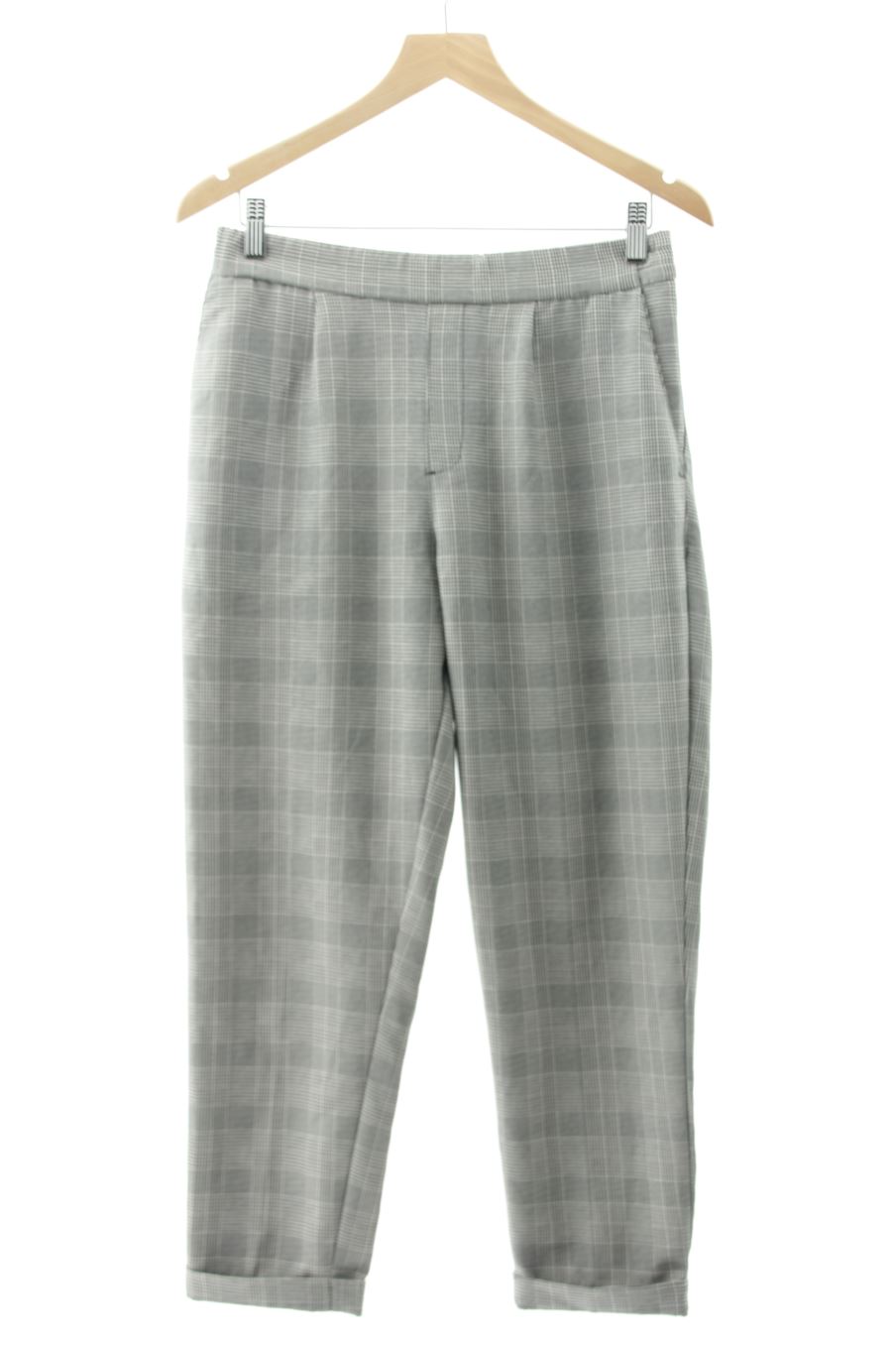 Pantalón de Pull & Bear de la talla L, de color cuadros