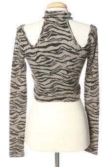 Pull XS Bershka