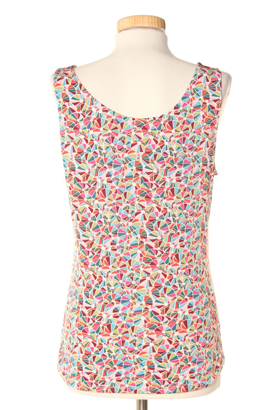 Top Surkana de la taille S, de couleur imprimés
