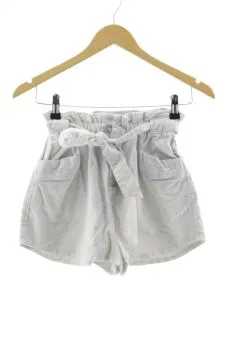 Shorts 34 Bershka, photo 1 sur 2