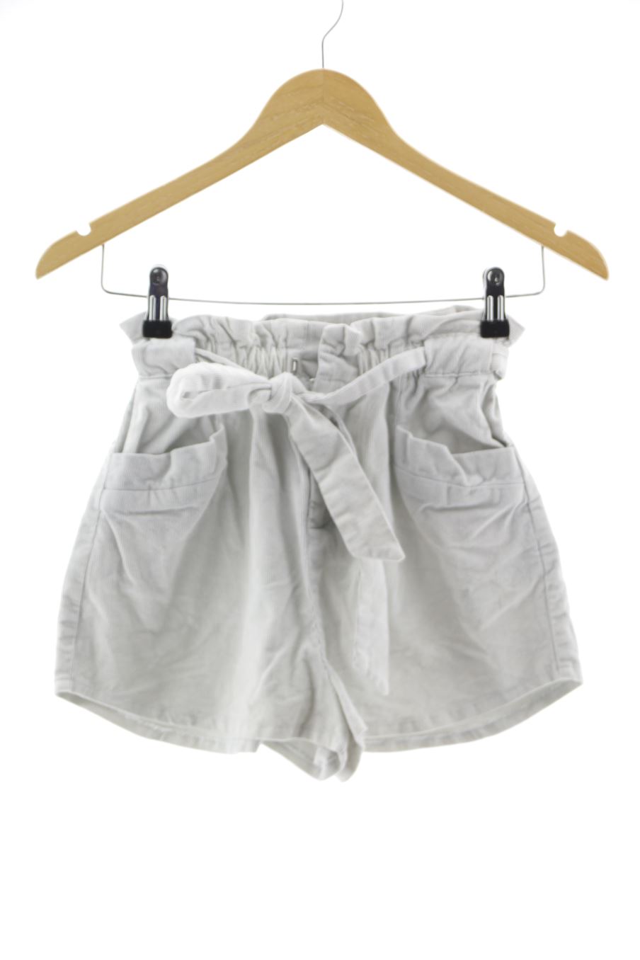 Shorts Bershka de la taille 34, de couleur gris