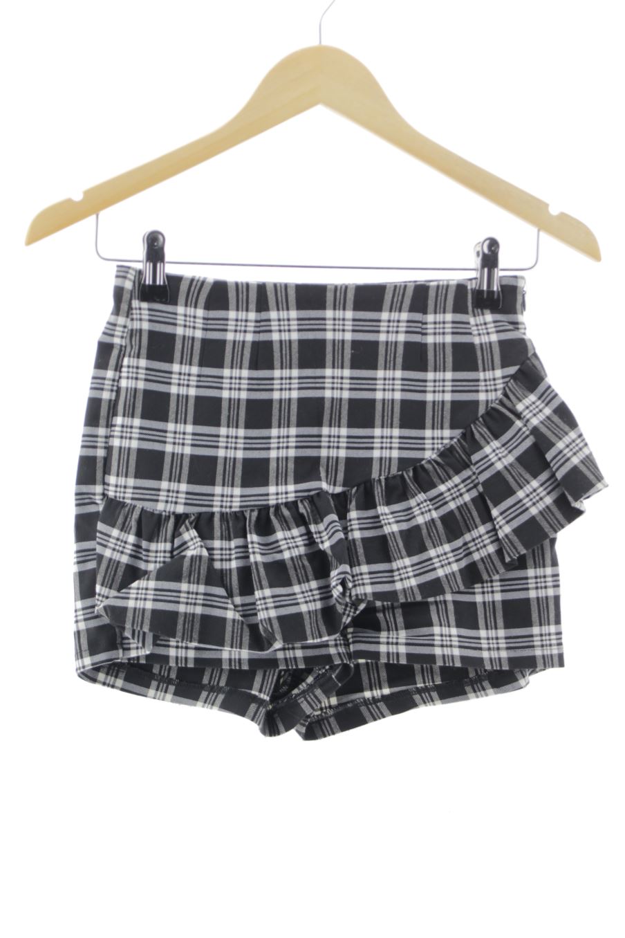 Pantalón corto de Bershka de la talla 34, de color cuadros