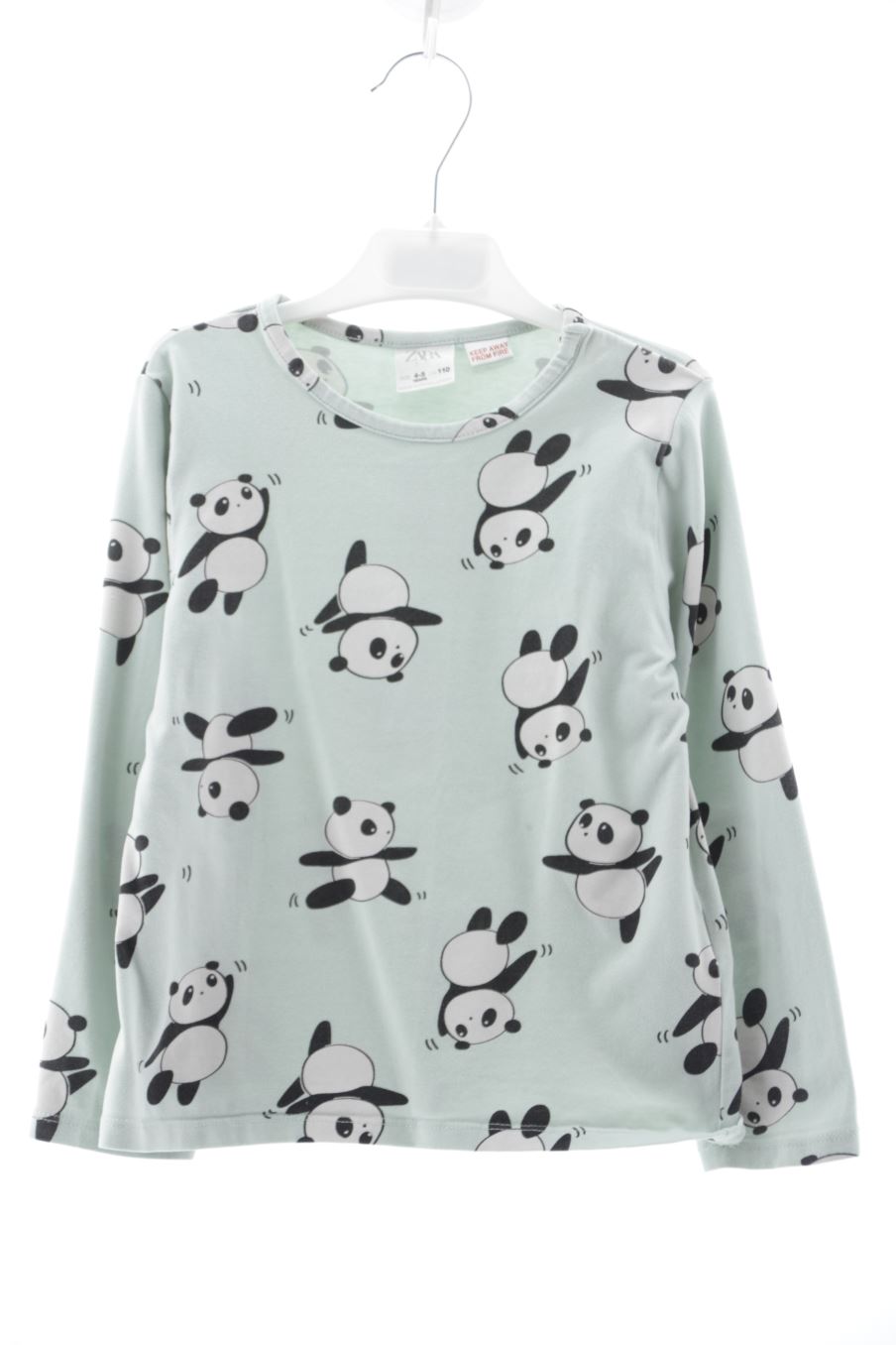 T-shirt manches longues Zara de la taille 4 ans de seconde main