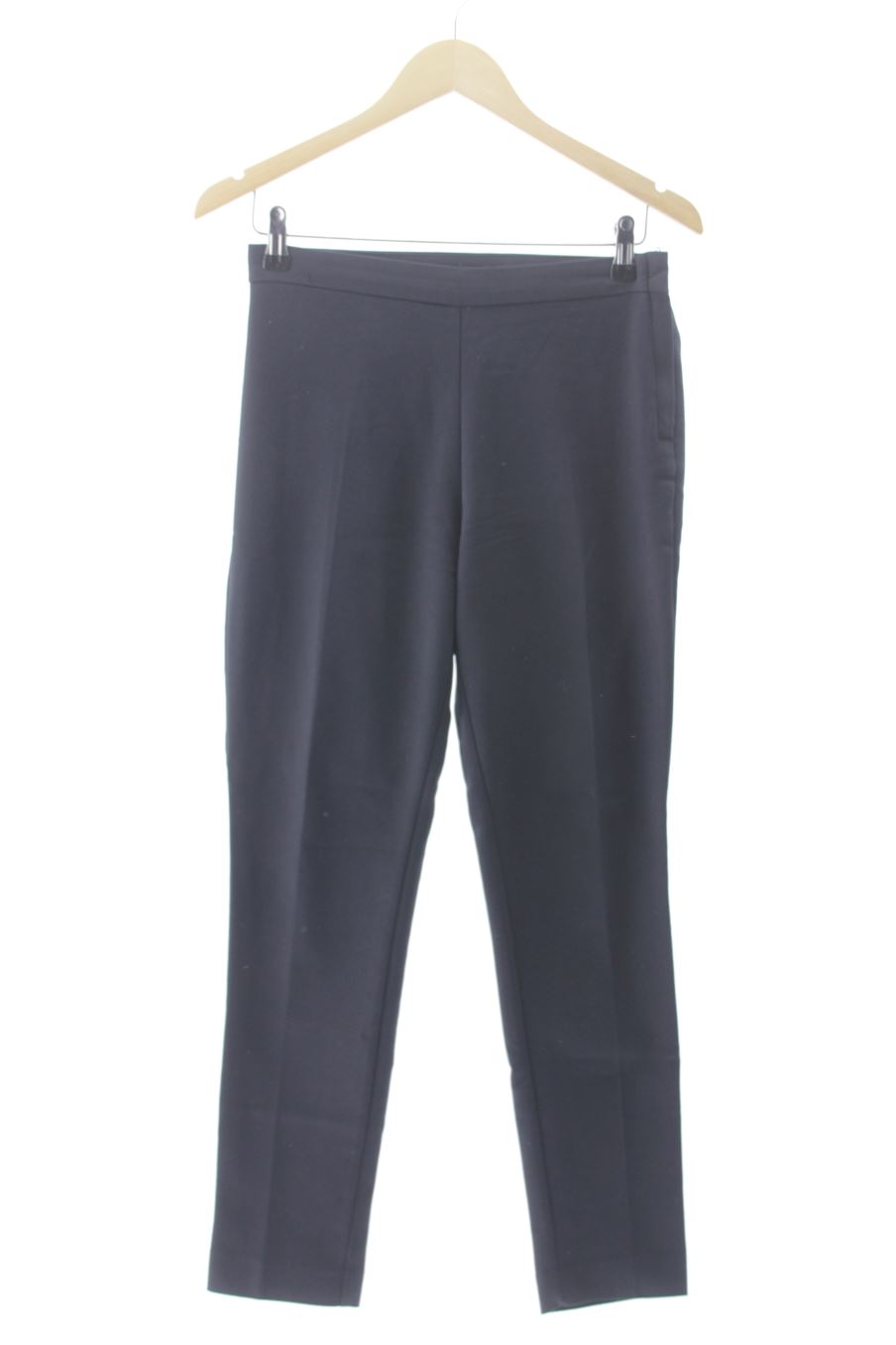 Pantalón de Stradivarius de la talla 38, de color negro