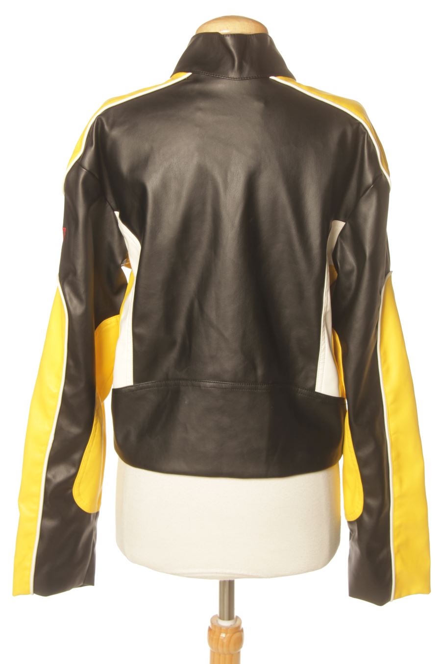 Blouson Pull & Bear de la taille M, de couleur noir de synthétique