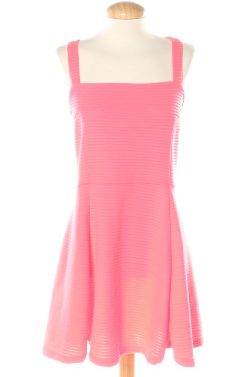 Einfaches Kleid