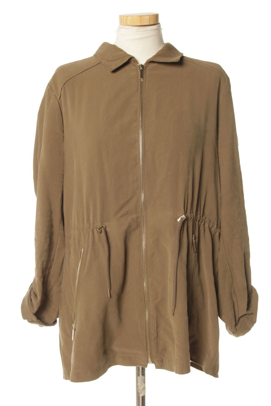 Cazadora de Zara de la talla XL, de color verde