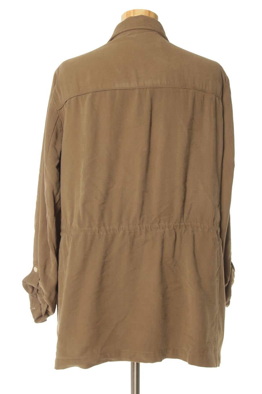 Cazadora de Zara de la talla XL, de color verde