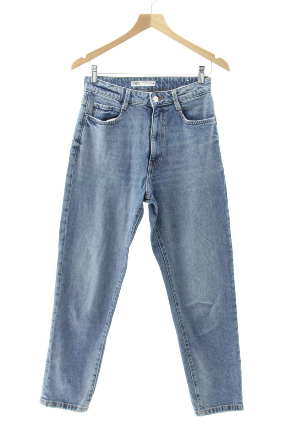 Jeans de Zara de la talla 38, de color blu