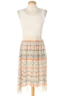 Robe de jour M Hotel de Ville, photo 1 sur 2