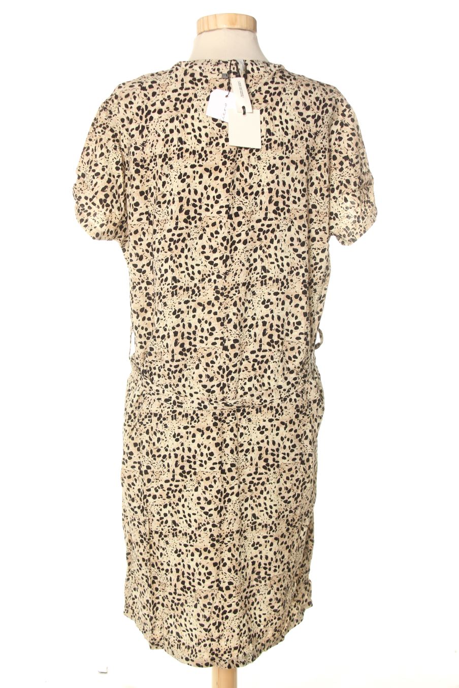 Einfaches Kleid von Object Größe 40, Farbe Aufdruck, für